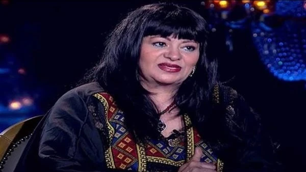 سلمت بيتي لعديمة أمانة.. فريدة سيف النصر تتعرض للسرقةشاركت الفنانة فريدة سيف النصر منشورا عل صفحتها الشخصية على موقع التواصل الإجتماعي فيسبوك عن تعرضها للسرقة. وكتبت فريدة سيف النص