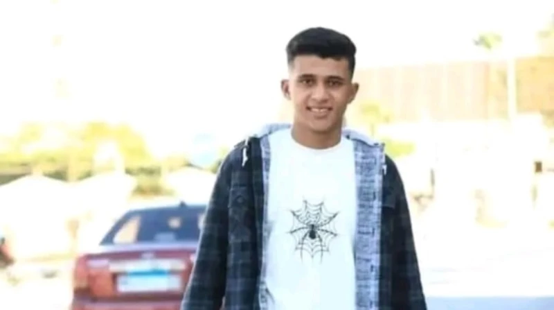 بحثوا عنه حتى أسيوط.. انتشال جثة ياسين من النيل في سوهاج تمكنت قوات الإنقاذ النهري التابعة لقوات الحماية المدنية بمديرية أمن سوهاج، من انتشال جثة