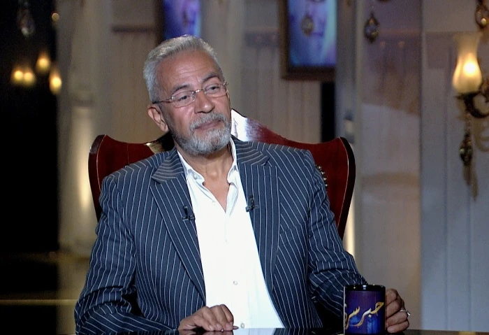 صبري فواز عن محمد صبحي: مش بحبه بس بحترمه أثارت الفنان محمد صبحي، الجدل خلال الساعات الماضية، بعد تصريحاته الأخيرة عن مسرحية عيلة اتعمل لها بلوك،