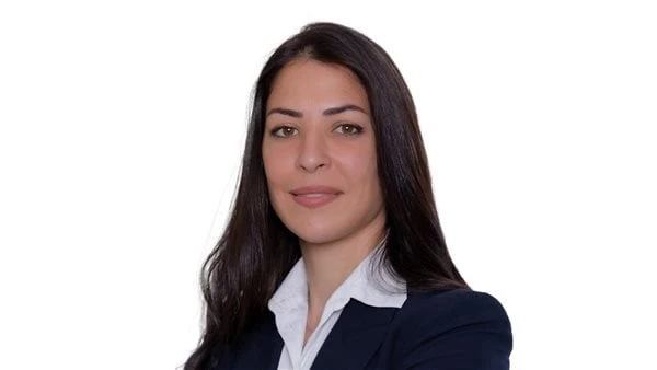 ڤاليو تعلن إتمام الإصدار العاشر لسندات توريق بقيمة 1.2 مليار جنيه أعلنت اليوم شركة ڤاليو، شركة تكنولوجيا الخدمات المالية الرائدة في الشرق الأوسط وشمال إفريقيا، عن إتمام الإصدار الع