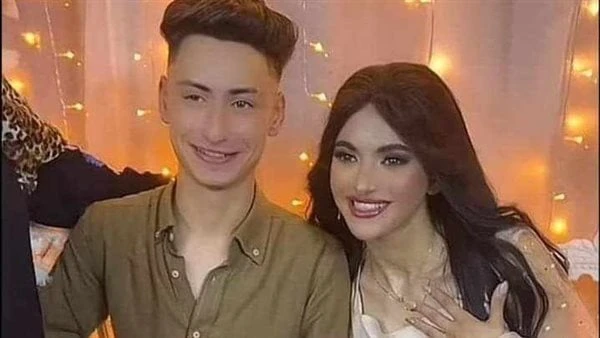 مالحقتش تتهنى.. فسخ خطوبة سوزي الأردنية بعد 3 أيامأعلنت سوزى الأردنية ، منذ 3 أيام ، خطوبتها على حبيب عمرها بعد قصة دامت 4 سنوات.ولكن تفاجأ الجمهور