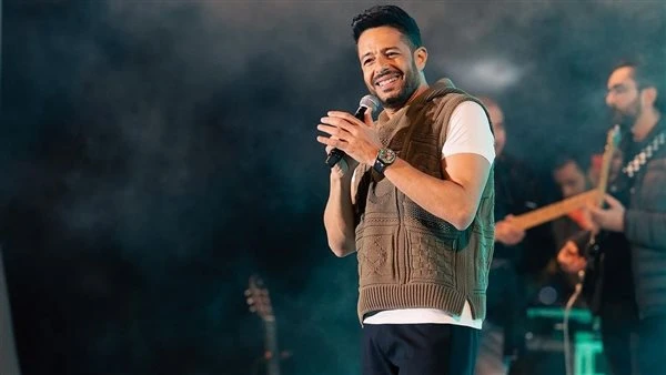 محمد حماقي يتصدر تريند يوتيوب بأغنية واكلة الجو فيديو تصدر الفنان محمد حماقي قائمة تريند يوتيوب للأعمال الموسيقية، بأغنيته الجديدة واكلة الجو بعد