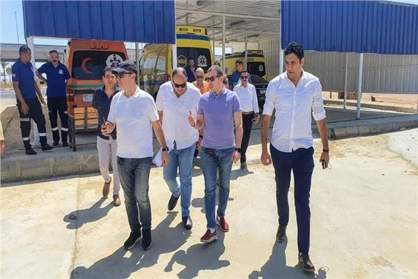 الدكتور عمرو رشيد يتفقد فرع هيئة الإسعاف المصرية بمحافظة جنوب سيناء متفرقات شاهد المقال التالي من صحافة مصر عن الدكتور عمرو رشيد يتفقد فرع هيئة