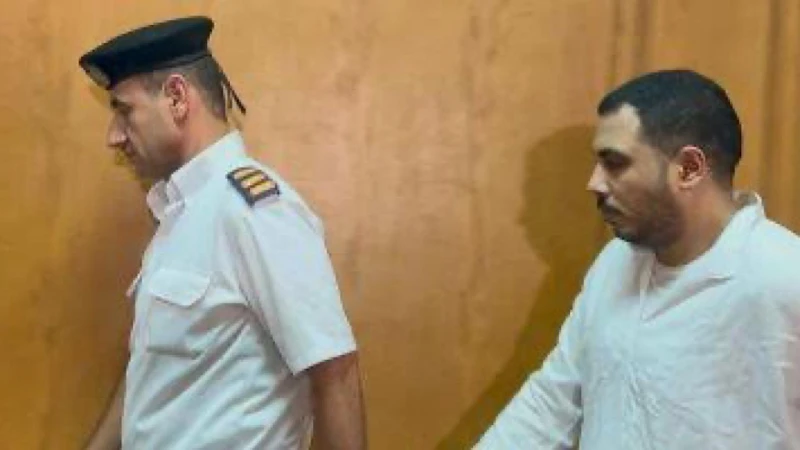 دفاع سفاح التجمع يتنحى عن القضية بعد مشاهدة مقاطع معاشرة الموتى .. فيديو اخر خبر شاهد المقال التالي من صحافة السعودية عن دفاع سفاح التجمع يتنحى عن