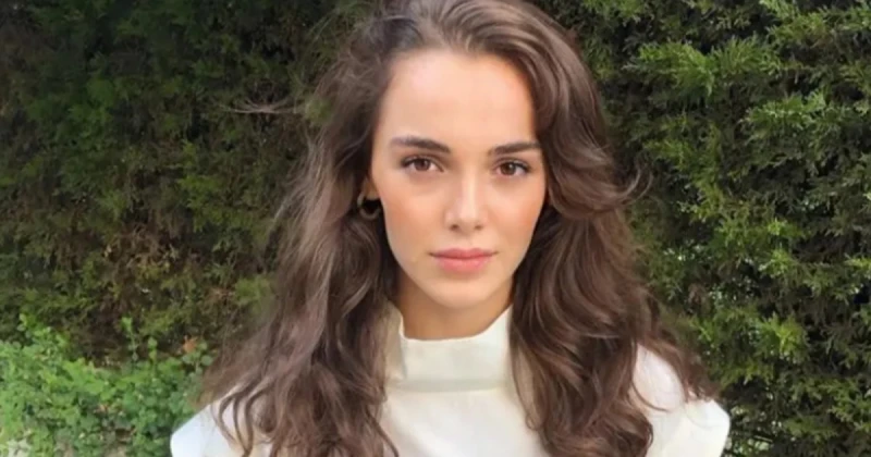 الفن و المشاهير: حفصة نور تدخل بعلاقة حب مع هذا ممثل تركي شهير شاهد المقال التالي من صحافة لبنان عن حفصة نور تدخل بعلاقة حب مع هذا ممثل تركي شهير،