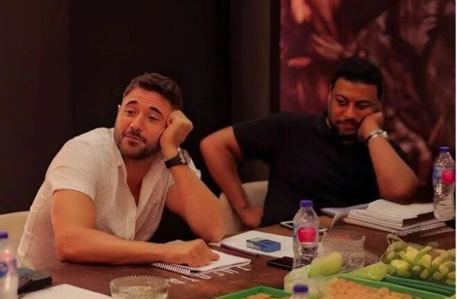 بمناسبة عيد ميلاده ال 53.. محمد جمعة يوجه رسالة ل أحمد عز تعرف على التالي بمناسبة عيد ميلاده ال 53.. محمد جمعة يوجه رسالة ل أحمد عز، هنأ الفنان محمد