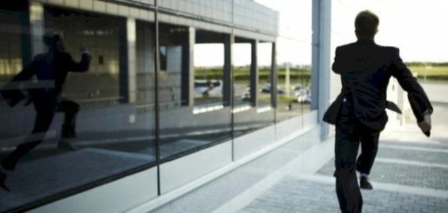 تفسير رؤية الجري والخوف في المنام لابن سيرين منوعات الاسبوع شاهد المقال التالي من صحافة مصر عن تفسير رؤية الجري والخوف في المنام لابن سيرين، اختلفت