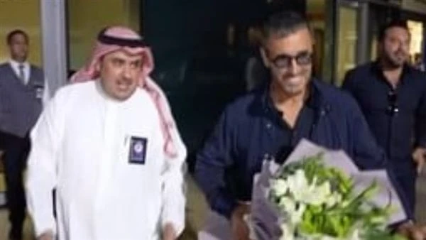 كاظم الساهر يصل جدة استعدادا لحفله هناك وصل الفنان كاظم الساهر أمس الأربعاء 10 يوليو إلى مدينة جدة بالمملكة العربية السعودية، استعدادا لحفله هناك غدا