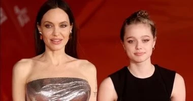 محامي ابنة براد بيت يصدر بيانا برغبتها فى إسقاط اسم والدها تعرف على التالي محامي ابنة براد بيت يصدر بيانا برغبتها فى إسقاط اسم والدها، أصدر محامي