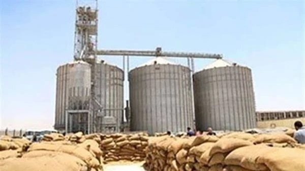 السلاموني: توطين صناعة الصوامع يعكس الرؤية إيجابية تطوير منظومة تخزين الأقماح أكد عبدالغفار السلاموني نائب رئيس مجلس إدارة غرفة صناعة الحبوب باتحاد الصناعات المصرية، أن تأسيس شركة 
