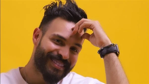 محمد الكحلاوي ينتهي من تسجيل أغنية أدلع نفسى يستعد المطرب محمد الكحلاوي لإطلاق أحدث أعماله الغنائية في موسم صيف 2024، وهي أغنية تحمل اسم أدلع نفسي،