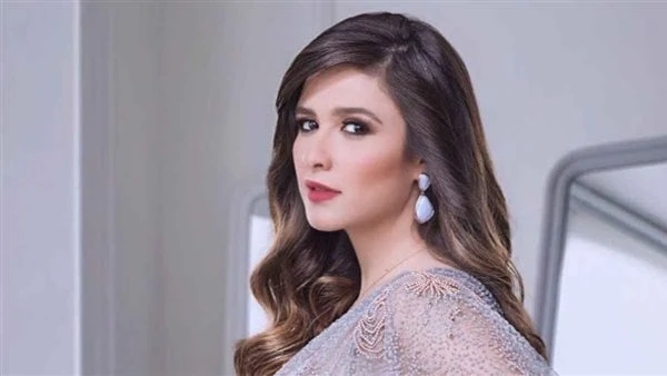 إطلالة رياضية.. ياسمين عبد العزيز تستعرض رشاقتها شاركت الفنانة ياسمين عبد العزيز، متابعيها بصور جديدة لها عبر حسابها الشخصي على موقع تبادل الصور