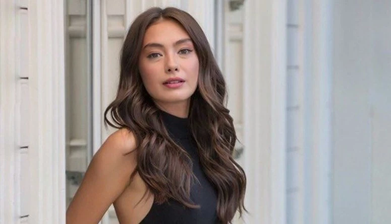 نسليهان أتاغول تنفصل عن بطولة الحب في أيام الاحتلال بسبب حملهاكشفت تقارير صحافية انفصال الممثلة التركية نسليهان أتاغول عن مسلسل الحب في أيام