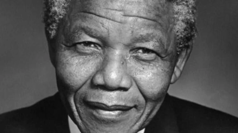 في ذكرى ميلاد نيلسون مانديلا.. العالم يحتفي بأيقونة السلام في الذكرى السنوية لميلاد نيلسون مانديلا، أقيمت العديد من الفعاليات والنصب التذكارية