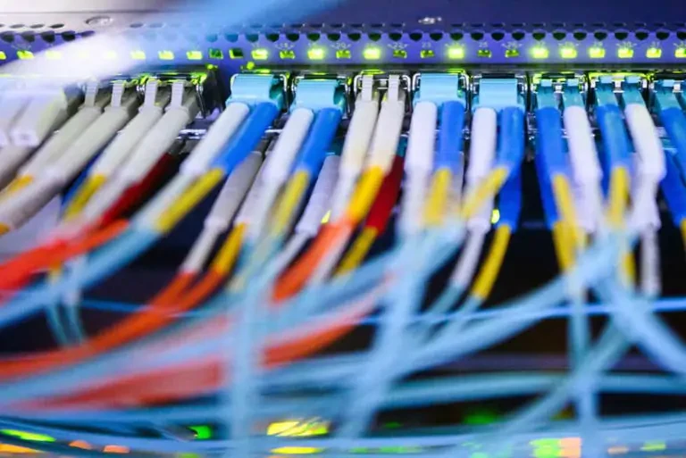 شاشة الموت الزرقاء تضرب الأنظمة و خبير يكشف عن تفاصيل العطل العالميالموت الزرقاء , صرح خبير في التقنيات الحديثة بلال الحفناوي أن الإضطرابات التي هي