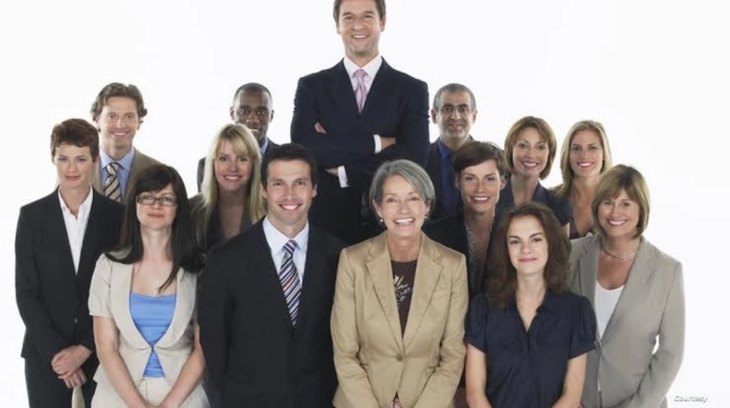 الشعوب الأطول قامة.. هولندا أولا ومصر ال71 أصدرت مجلة مؤخرا إحصائية عالمية تصنف شعوب العالم بناء على متوسط طول القامة. ووفقا لهذه الإحصائية، احتلت مصر المركز ال71 عالميا، بمتوسط طو