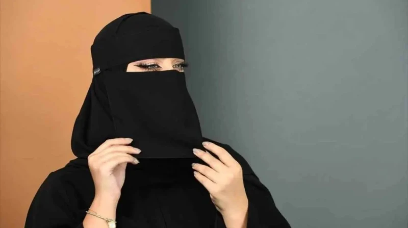 فاطمة العجل.. طبيبة سعودية دخلت ل شفط الدهون وخرجت جثة هامدة وسط هوس العديد من الفتيات لإجراء عمليات التجميل، كانت فاطمة العجل، ضحية جديدة لشفط