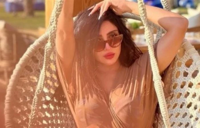 الفنانة سامية الطرابلسي بإطلالة ساخنة تخطف الأنظار وتثير جنون الشباب بجمال جسمها ..صورفنون - هبة الوهالي - نشرت الفنانة التونسية سامية الطرابلسي صورا جديدة لها عبر حسابها بموقع تبا