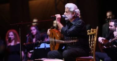 فن: مارسيل خليفة يضيء مسرح الساحة الرئيسية فى جرش بأمسية فنية تغنت بالوطن وحبه اقرأ في أفاق عربية مارسيل خليفة يضيء مسرح الساحة الرئيسية فى جرش