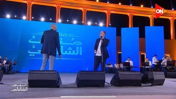 ع الحلوة والمرة.. مدحت صالح يطرب الجمهور بمهرجان العلمين تألق الفنان مدحت صالح بحفله ضمن فاعليات مهرجان العلمين، والمقام في مدينة العلمين الجديدة،