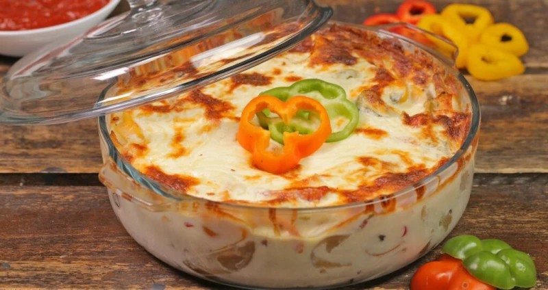 طاجن الجمبرى بالجبنه بأبسط الطرقتعرفي على طريقة تحضير أشهر الطواجن، طاجن الجمبرى بالجبنة وقدميه ساخن بمكوناته ومقاديره البسيطة، وأسعدي عائلتك بتقديم ألذ المأكولات البحرية.المقاديرك