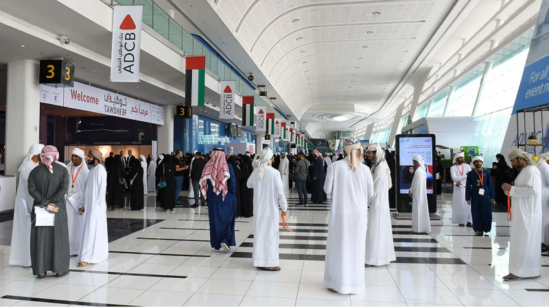 ما الأمر.. الإمارات توجه ضربة قاسية لكل المقيمين على أراضيها في إطار جهود دولة الإمارات العربية المتحدة لتعزيز فرص العمل للمواطنين الإماراتيين، تم إصدار قرار يوسع نطاق تطبيق نسبة ا