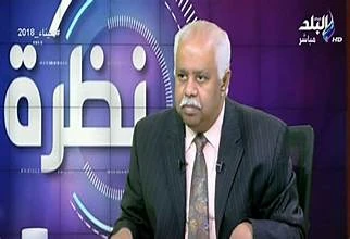 حمدي رزق : الصفع السعيد.. الصفع البغيض حمدي رزق الصفع السعيد.. الصفع البغيض الصفع، الضرب على الخد بكف اليد مبسوطة، وتصافعا فاستمر الشجار بينهما، صافع أحدهما الآخر.. وحدث ما خشيت من