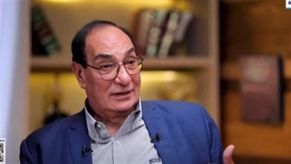 بعد مشاهدته مش روميو وجولييت.. مجدي أحمد علي يطالب بالدعاية للأعمال المسرحية أشاد المخرج مجدي أحمد علي، عبر صفحته على فيسبوك، بمسرحية مش روميو