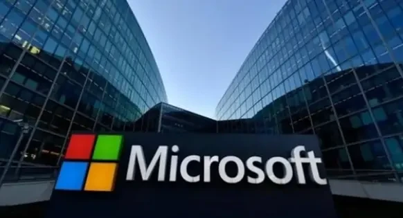 تراجع أسهم مايكروسوفت وخسارة 60 مليار دولار عقب العطل الفني وتفاصيل عطل أمازونأسهم مايكروسوفت تعرضت شركة مايكروسوفت العالمية لخسارة تقارب 60 مليار