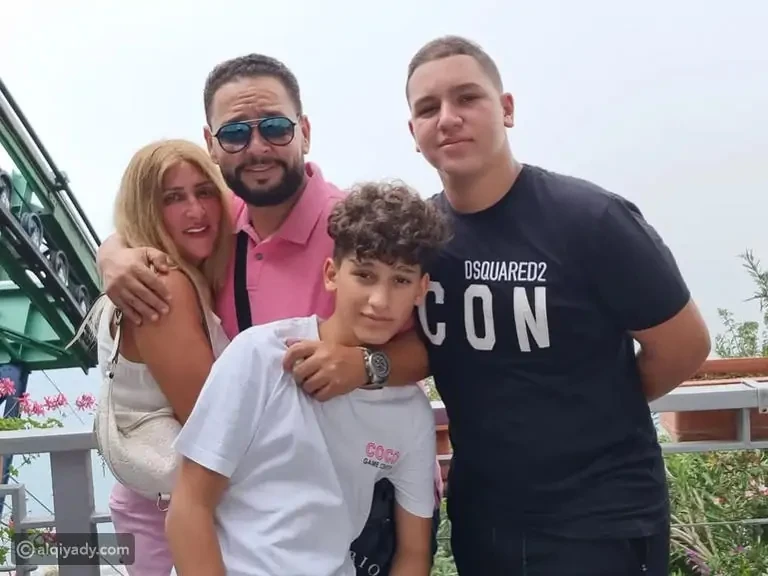 قضية نجل الفنان أحمد رزق تنقلب رأس على عقب بعد التطورات الجديدةأحمد رزق , أبدت أسرة ضحية نجل الفنان عن إستياءها وأسىها بسبب الحادث المأساوي الذي تعرض له علاء، عامل الدليفري، الذي ك