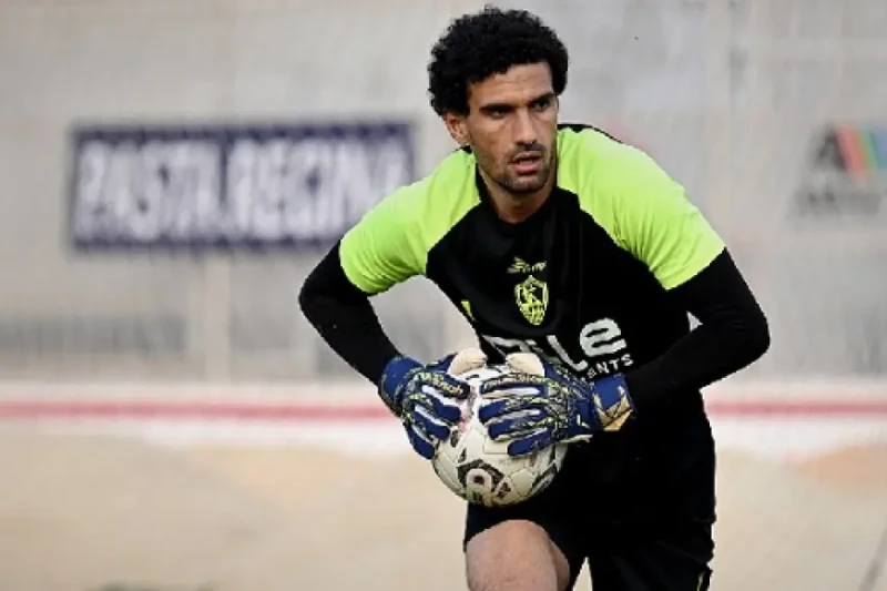 بعد تعثر مفاوضاته مع عواد.. آخر تطورات مفاوضات الزمالك مع حارس بيراميدزشهد نادي الزمالك تطورات مثيرة في الساعات الأخيرة حول تعاقده مع حارس مرمى جديد