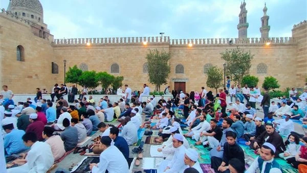 اليوم.. أحمد عمر هاشم يلقي خطبة الجمعة الأولى من العام الهجري بالجامع الأزهر يلقي الدكتور أحمد عمر هاشم عضو هيئة كبار العلماء بالأزهر الشريف، خطبة