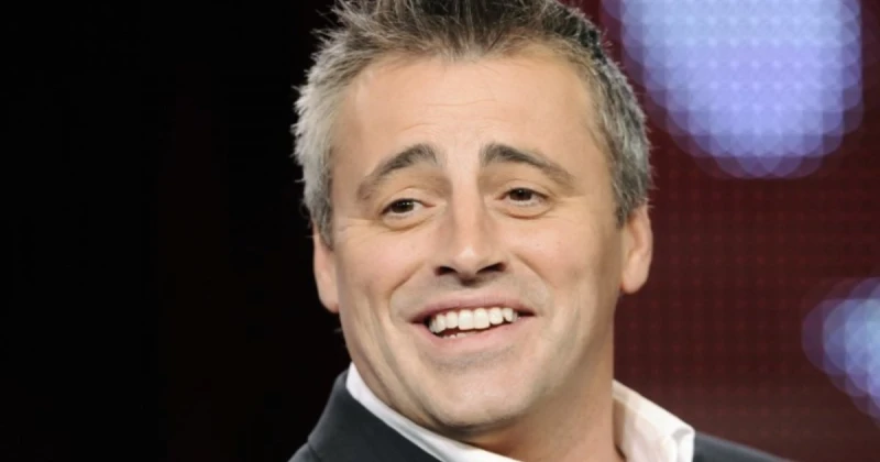 الفن و المشاهير: مات لوبلان بدأ حياته المهنية كعارض أزياء.. ومن ثم إنشهر بدور جوي في مسلسل شاهد المقال التالي من صحافة لبنان عن مات لوبلان بدأ حياته المهنية كعارض أزياء ومن ثم إنشه