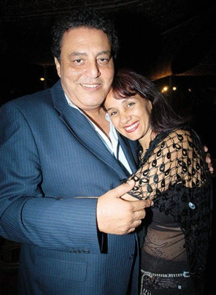 سحر رامي تكشف أسرارا عن زوجها حسين الإمام: كان يتمنى الموت في حضني وتحققت أمنيته (فيديو)الفنانة سحر رامي مع زوجها الراحل الفنان حسين الإمامكشفت