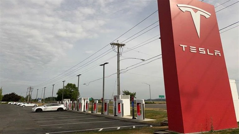 انخفاض أرباح تسلا 45 في الربع الثاني مع تراجع مبيعاتها سيارات شاهد المقال التالي من صحافة مصر عن انخفاض أرباح تسلا 45بالمائة في الربع الثاني مع تراجع