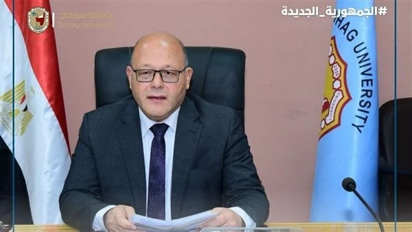 استقبال وعلاج 120 حالة شهريا بوحدة الغدد الصماء بمستشفى جامعة سوهاجقال رئيس جامعة سوهاج الدكتور حسان النعماني إن وحدة الغدد الصماء والسكر للأطفال