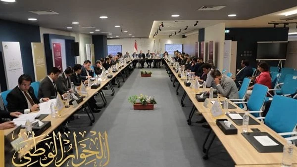 حضور متنوع ومناقشات ثرية.. كواليس الجلسة الأولى لمناقشة قضية الحبس الاحتياطي كشف عضو مجلس أمناء الحوار الوطني المحامي والحقوقي نجاد البرعي، تفاصيل