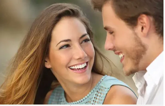 أهم 20 تفسير لحلم المزاح مع الميت لابن سيرين تفسير حلم المزاح مع الميت قد يشير للعديد من المعاني المرتبطة بالرائي وحياته الحالية والمستقبلية، وذلك متوقف على تفاصيل الرؤية، فهناك من