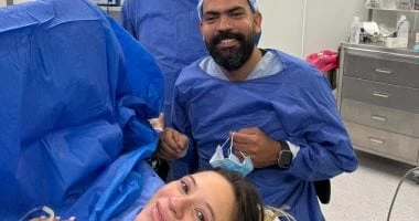 خالد عليش يرزق بمولودة جديدة عاليا: بقيت أبو البنات تعرف على التالي خالد عليش يرزق بمولودة جديدة عاليا: بقيت أبو البنات، شارك الفنان والمذيع خالد