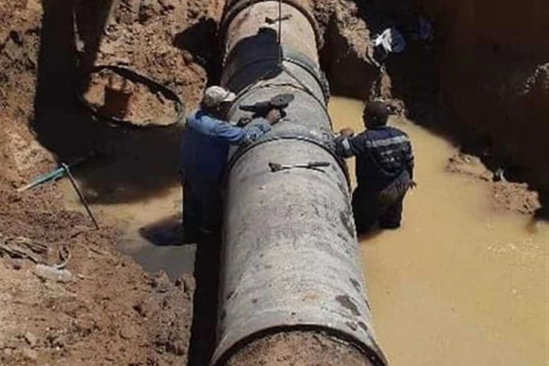 معاناة يومية لمواطني مدن الغردقة وسفاجا والقصير بسبب العجز الشديد في مياه الشربمعاناة يومية يعيشها أهالي مدن الغردقة وسفاجا والقصير وراس غارب ب البحر