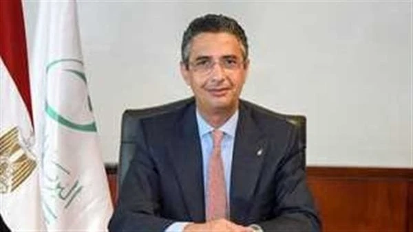 التموين: تقليص عدد المستشارين وإعفاء متخطي سن المعاش من العمل.. اعرف السبب قال الدكتور شريف فاروق وزير التموين والتجارة الداخلية إنه توجه بالشكر لكل