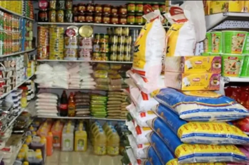 وزارة التموين .. تعلن عن صرف 80 من حصص التموين والسلع الاستهلاكية لشهر يوليو 2024 استطاعت وزارة التموين والتجارة الداخلية توفير السلع الغذائية لأصحاب