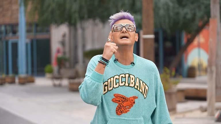 فنون: دلع الجمهور يدلعك.. ماذا حدث بين رامز جلال ومعجبيه بالمصيف؟ اقرأ في أفاق عربية دلع الجمهور يدلعك ماذا حدث بين رامز جلال ومعجبيه بالمصيف؟، 07 41