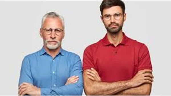 هل يجوز مقاطعة الأب القاسي؟.. الإفتاء توصي الأبناء ب4 كلمات فيها الحلقال الدكتور أحمد وسام، أمين الفتوى بدار الإفتاء المصرية، إن الأب له حق عظيم،