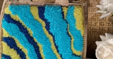 ندى صيدلانية أحبت الإبرة الخيط فأبدعت في الأعمال اليدوية المرأة والمنوعات شاهد المقال التالي من صحافة مصر عن ندى صيدلانية أحبت الإبرة الخيط فأبدعت في الأعمال اليدوية، توجد الكثير م