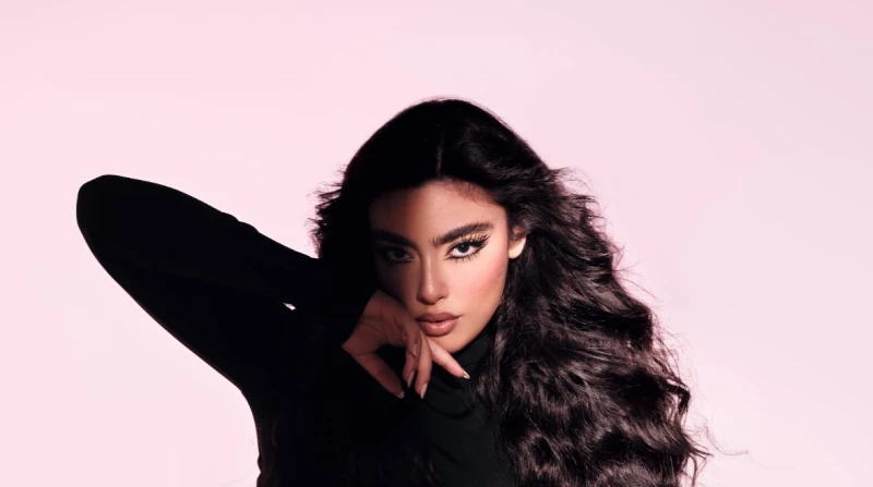 أول عمل باللهجة المصرية.. ابعد للفلسطينية إيمان منصور طرحت الفلسطينية إيمان منصور، أولى أعمالها الغنائية باللهجة المصرية، بعنوان ابعد، من كلمات أدهم