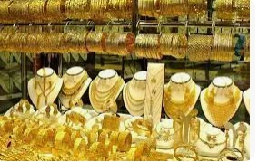 تفسيرات رؤية الذهب في المنام لابن سيرين تفسيرات رؤية الذهب في المنام لابن سيرين يعد الذهب من المعادن الثمينة وغالية الثمن التي يرغب الكثيرون في