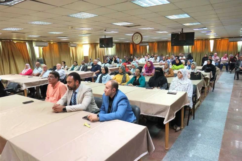 نائب وزير الصحة:ارتفاع معدل الولادات القيصرية لن ينتهي إلا بالتزام القطاع الخاص باستراتيجية الوزارة عقدت الدكتورة عبلة الألفي نائب وزير الصحة