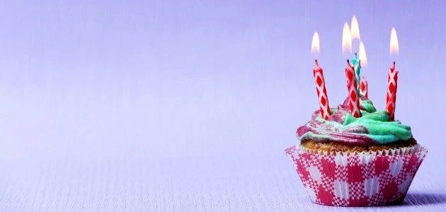 أجمل عبارات وتهاني عيد ميلاد بالأسماء 2025 تهنئة عيد ميلاد بالاسمعبارات التهاني والاحتفال بيوم مولد شخص تعزه وتحبه يحمل في داخله أقصى رسائل الحلة