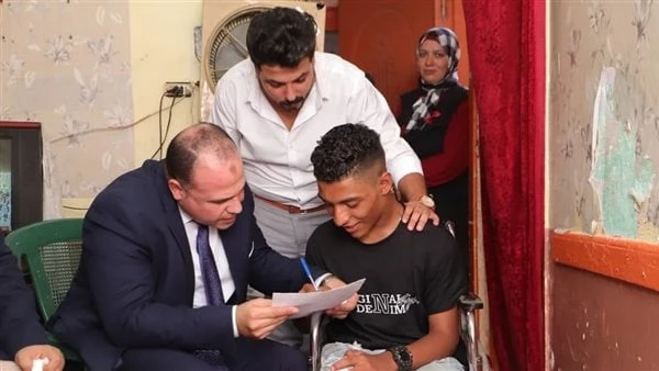 استجابة لافاق عربية وزير العمل ينهي أزمة شاب من ذوي الهمم بإمبابةفي استجابة سريعة لمناشدة إنسانية، رصدها موقع صدي البلد بمنطقة امبابة قام وزير العمل،